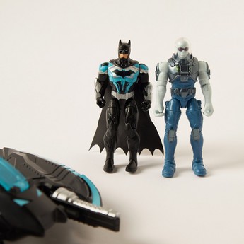 Bat-Tech Flyer with Batman and Mr. Freeze Action Figurine Toy