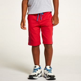 Juniors Solid Mid-Rise Shorts with Drawstring Closure and Pockets