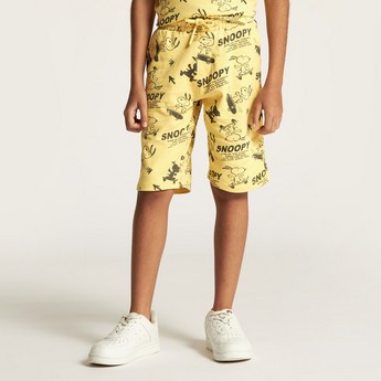 Snoopy Print Shorts with Drawstring Closure and Pockets