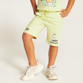 Peanuts Print Shorts with Drawstring Closure and Pockets