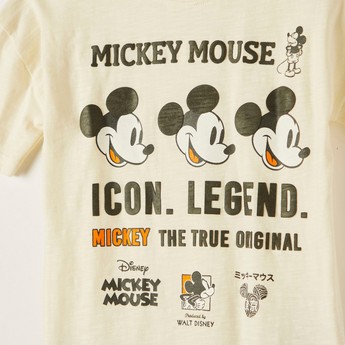 Disney Mickey Mouse Print Round Neck T-shirt with Short Sleeves