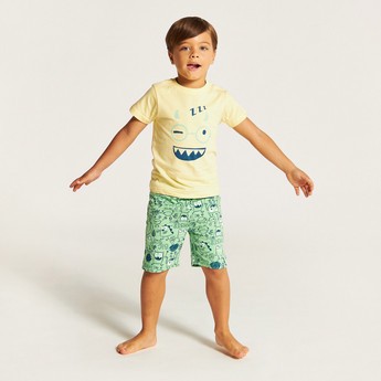 Juniors Graphic Print T-shirt and Shorts Set