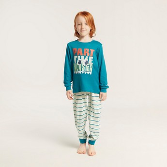 Juniors Printed Long Sleeves T-shirt and Striped Pyjama Set