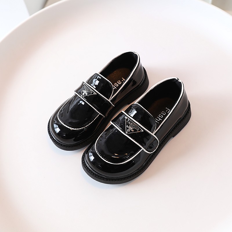 Spring Autumn Girls British Shoes Fashion Kids Children Wide Elegant PU Leather Slip-on Princess Soft Rubber Shoes For Baby