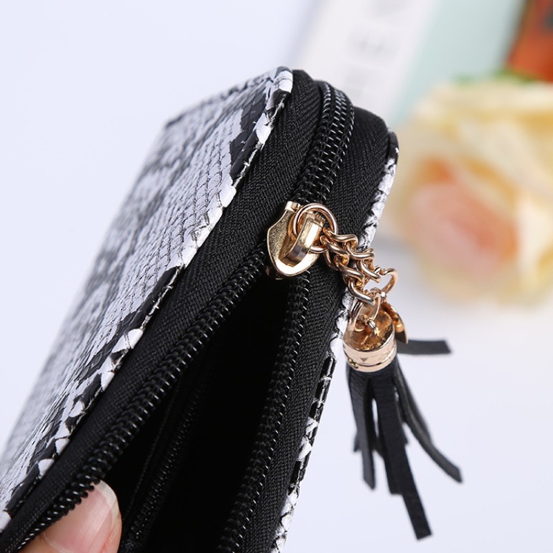 2022 The new Korean version of the snake pattern tassel basic wallet solid color small wallet women's PU wallet