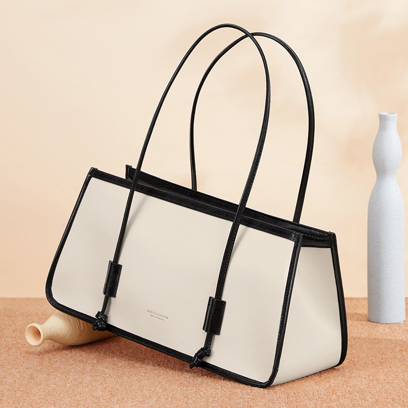 Elegant Trapezoid Shoulder Bag for Women 2022 Handbags Cream White Large Capacity Fashion Handbag Female Ladies Bags