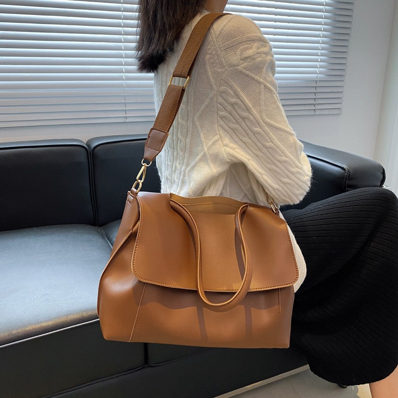 Women Solid Messenger Bag Large Capacity Commtue Tote Shoulder Bags For Female 2022 Fashion Casual Soft PU Leather Handbags