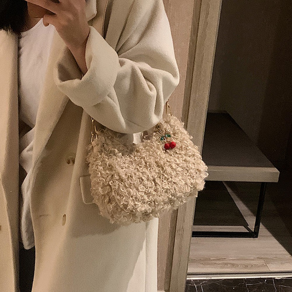 Small lamb wool shoulder bags ladies purse crossbody bags winter bags plush fluffy handbag shopping bag