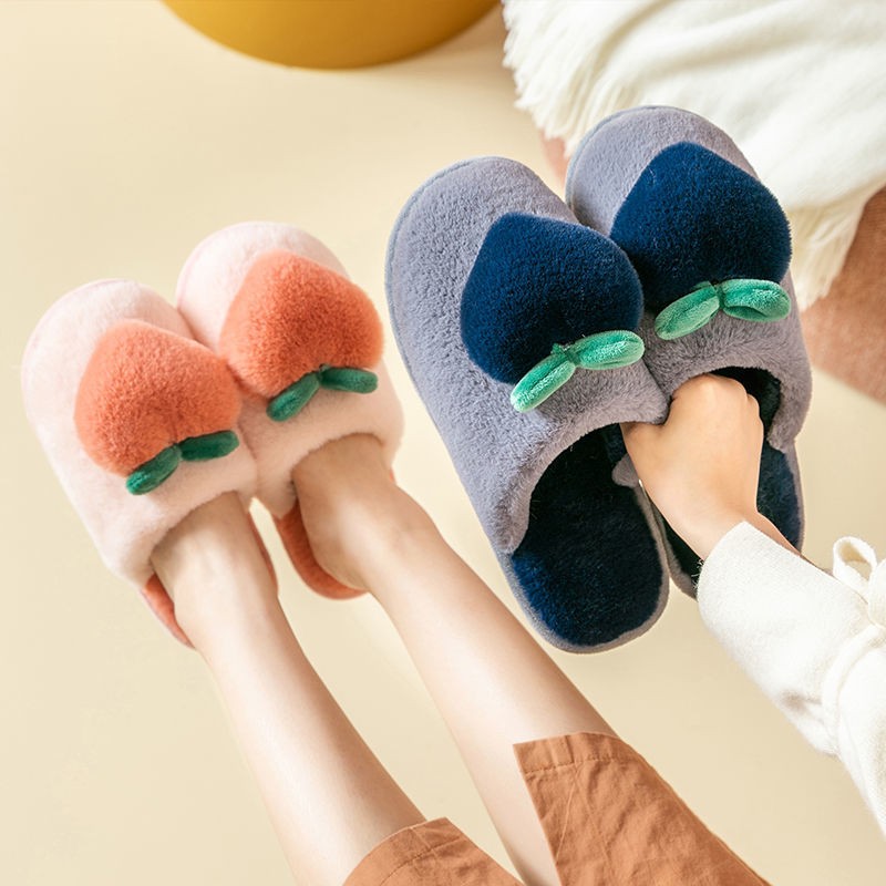 Slippers for Home Peach Chinelos Women Flip Flops Cartoon Fur Winter Warm Non-slip Floor Kawaii Shoes