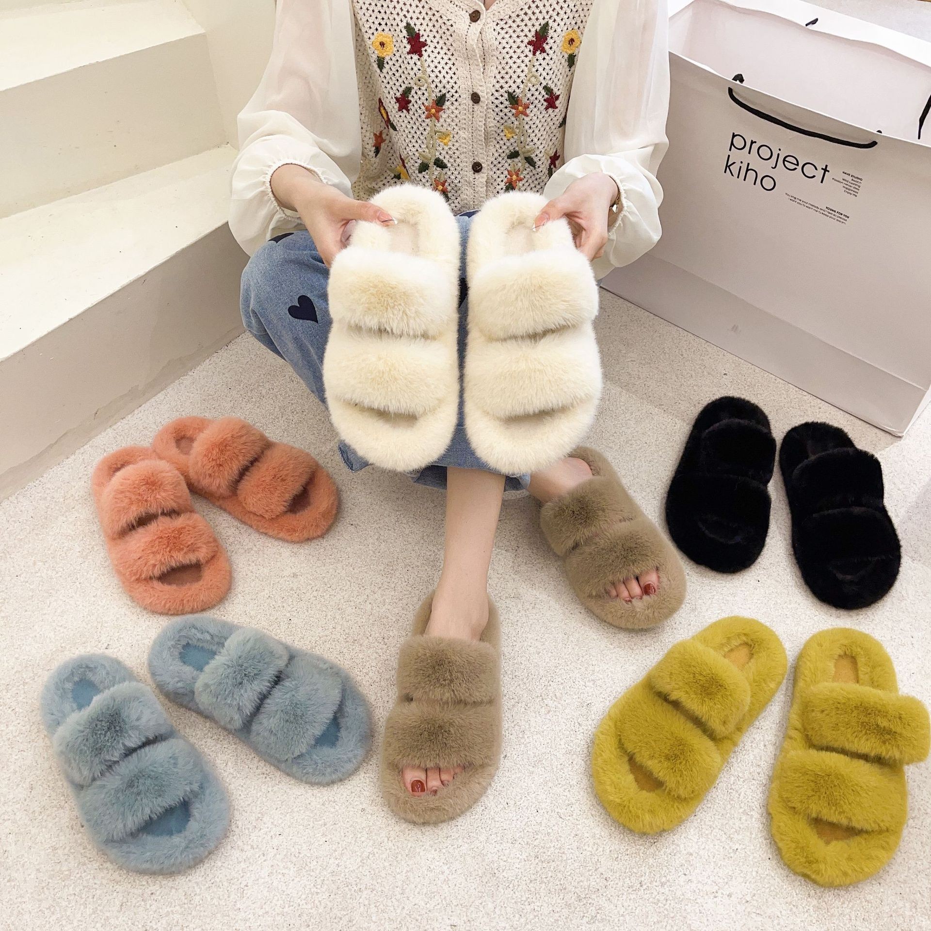 2021 Winter Keep Warm Women Fur Furry Slippers for Home Fluffy Soft Indoor Slides Thick Flats Heel Non-slip Indoor House Shoes