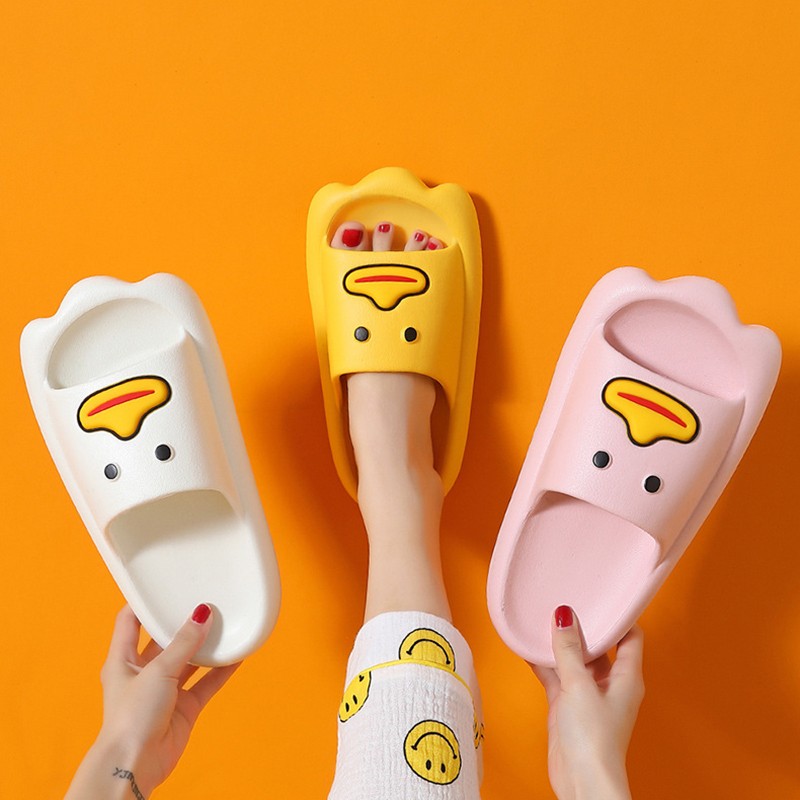 summer women men indoor slippers girls boy thick non-slip soft couple cartoon flip flops duck beach sandals ladies shoes