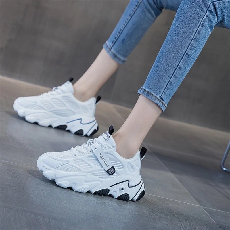 Women's shoes 2021 new lightweight breathable sneakers women height insole mesh shoes girls summer white shoes women's sports