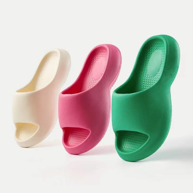 Summer Indoor Slippers Women Clogs Platform Garden Sandals Cartoon Slippers Girl Home Shoes Women Slides Fashion Shower Shoes