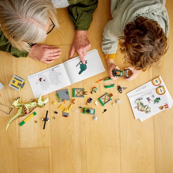 Lego Dinosaur Breakout Block Set