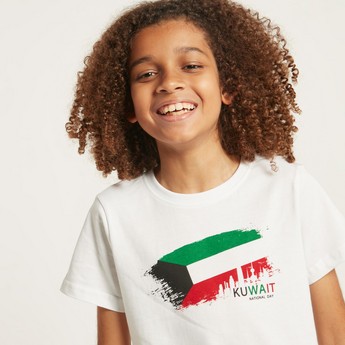 Juniors Kuwait national Day Print T-shirt with Short Sleeves