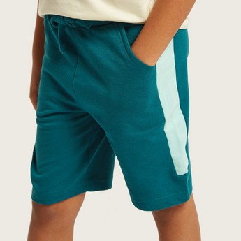 Juniors Panelled Shorts with Pockets and Drawstring Closure