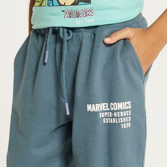 Avengers Print Shorts with Drawstring Closure and Pockets