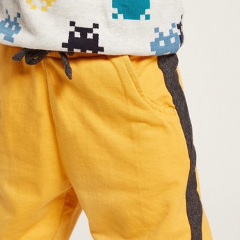 Juniors Solid Knit Pants with Pockets and Side Tape Detail