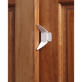 KidCo Sliding Closet Door Lock - Set of 2