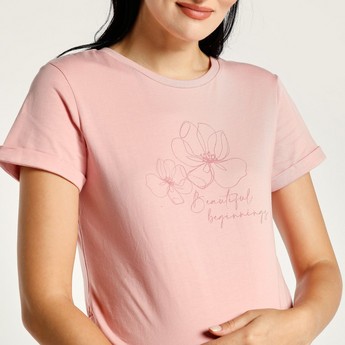 Love Mum Graphic Print Maternity T-shirt with Short Sleeves