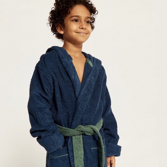 Textured Hooded Bathrobe with Long Sleeves and Tie-Up Belt