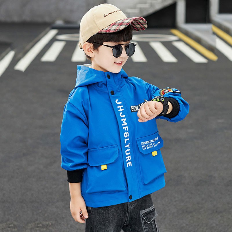 New 2022 polyester spring and autumn jacket for boy fashion Korean version hooded print windbreaker casual cool children's clothing