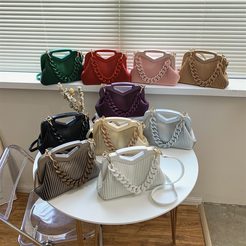 Top Brand Triangle Handbag Designer Pleated Shoulder Bag For Women Small Handbags High Quality Crossbody Bag Satchels Hobo Bags