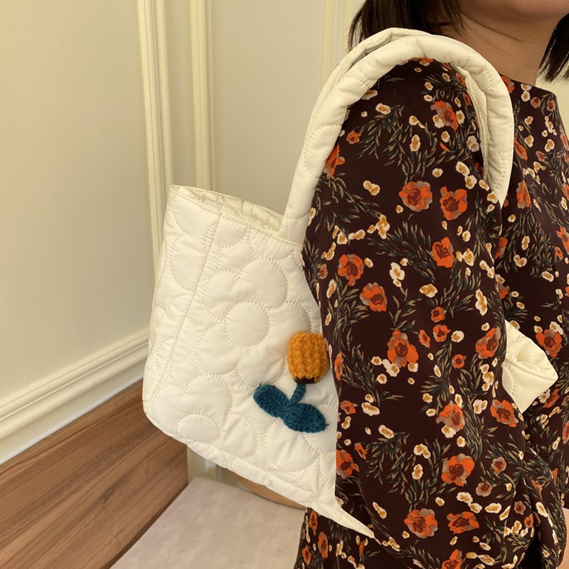 Women's Handbag 2022 Cotton Clutch Bag Girl Shopper Fashion Casual Flower Quilted Bag Winter Cute Knitted Tulip Handle Bag