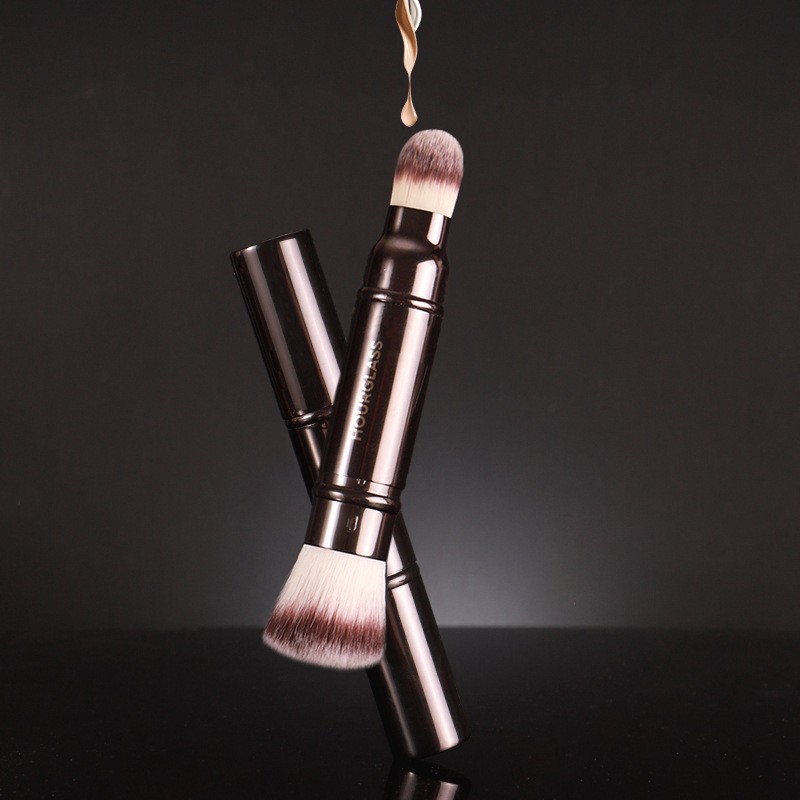 Hourglass Makeup Brushes Retractable Double-ended Dense Powder Face Liquid BB Cream Skin Portable Makeup Brush Tools