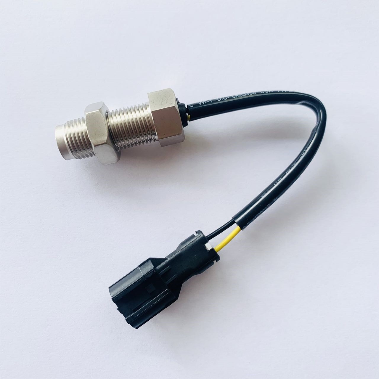 Mitsubishi 6D34T Engine MC849577 RPM Speed ​​Sensor For Kobelco SK200-6 SK200-6E Excavator Parts