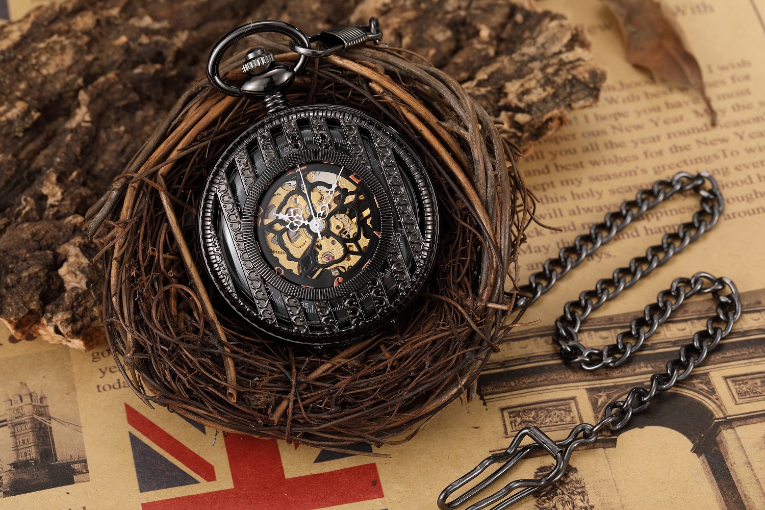 Luxury Hand Wind Mechanical Pocket Watch Vintage Hollow Steampunk Men Watches Roman Numeral Clock With Fob Chain Reloj Hombre