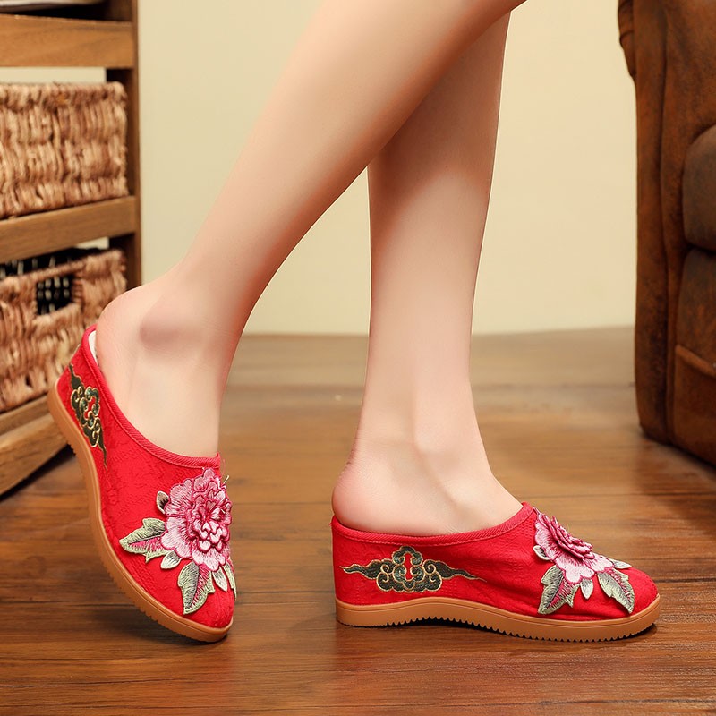 Rimocy embroidery wedge slippers women summer round toe flower platform sandals ladies 2022 outdoor thick bottom beach slippers