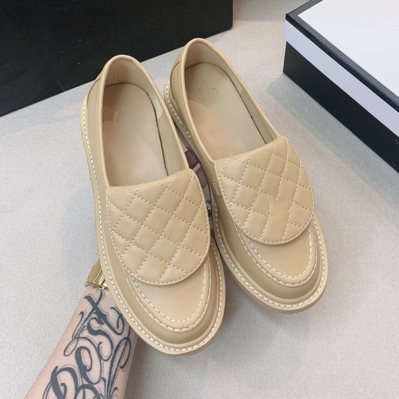 2022 New Luxury Loafers Shoes Woman Brand Turned-over Edge Shallow Mouth Casual Flat Shoes Female Genuine Leather Single Shoe