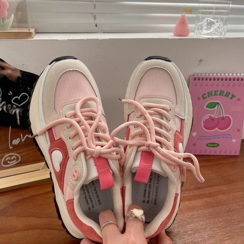 QWEEK 2022 New Korean Women Sneakers Strawberry Pink Kawaii Love Sports Daddy Shoes Versatile Casual Platform Vulcanize Tennis