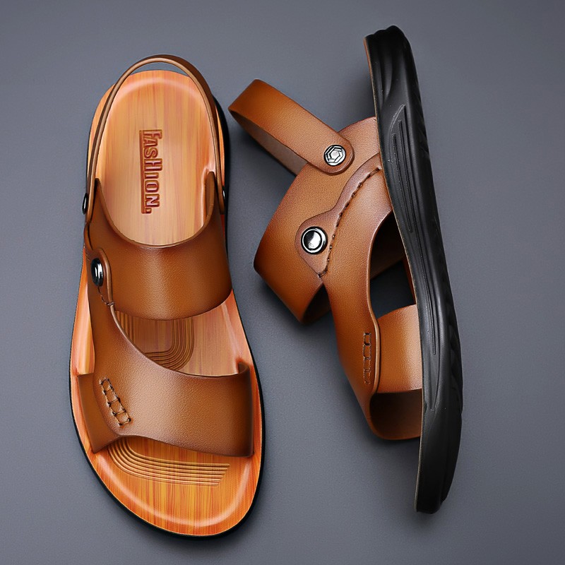 2022 summer new fashion men shoes vintage genuine leather non-slip beach slip-on sandals travel flip-flops black brown