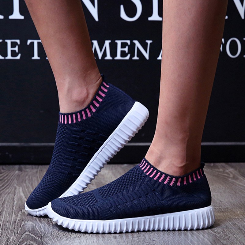 Rimocy Breathable Mesh Slip On Sneakers Women Plus Size Casual Knitted Flats Female 2022 Spring Summer Soft Sneakers Woman