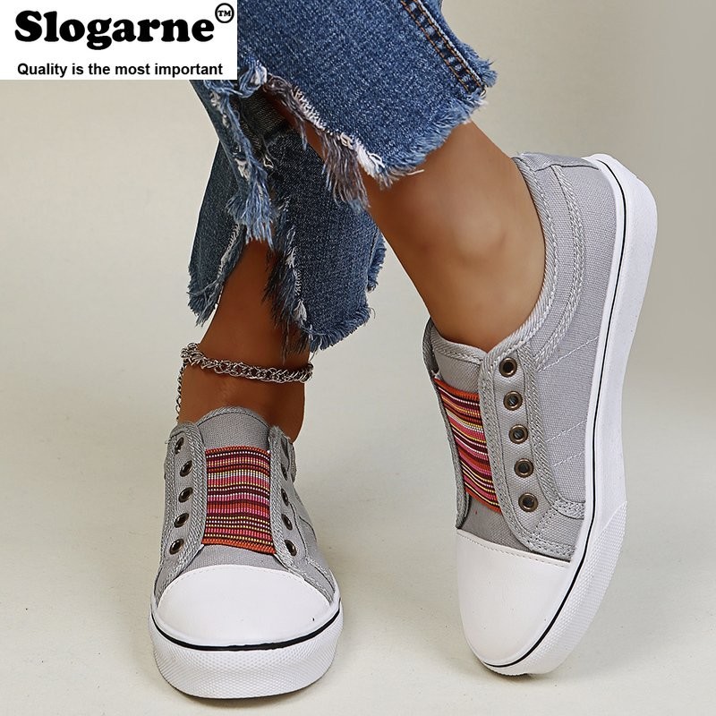 Trainers Canvas Flat Shoes Women Running Shoes Vulcanizing New Women Spring Autumn Sneakers Ladies Casual Sneakers Big Size 43