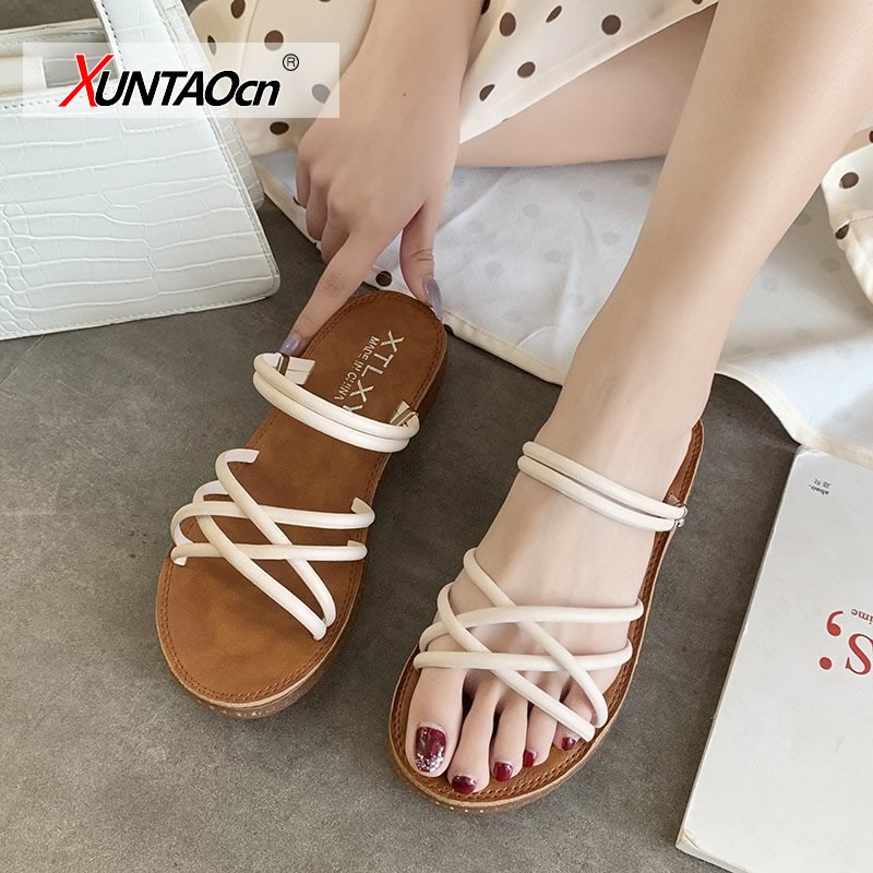 Summer women's flat-soled sandals Roman shoes tendon-soled soft and comfortable gladiator sandals fashionable casual beach shoes