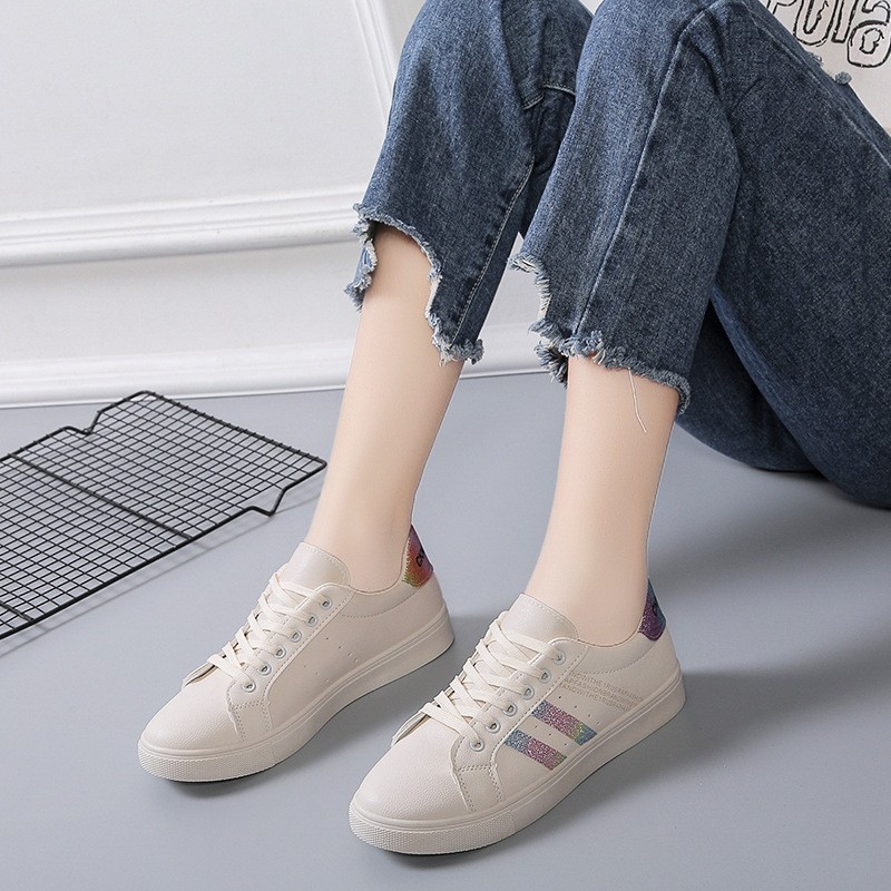 Women white shoes flat beautiful casual shoes lace-up all-match street shopping comfortable round head high quality woman sneakers