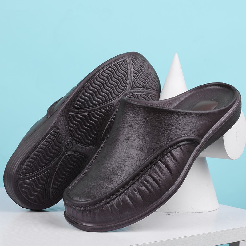 Men Slippers Slip On Flat Shoes Fashion Beach Sandals Home Shoes Size 40-47 Slippers For Home Men Autumn Casual Shoes Loafers