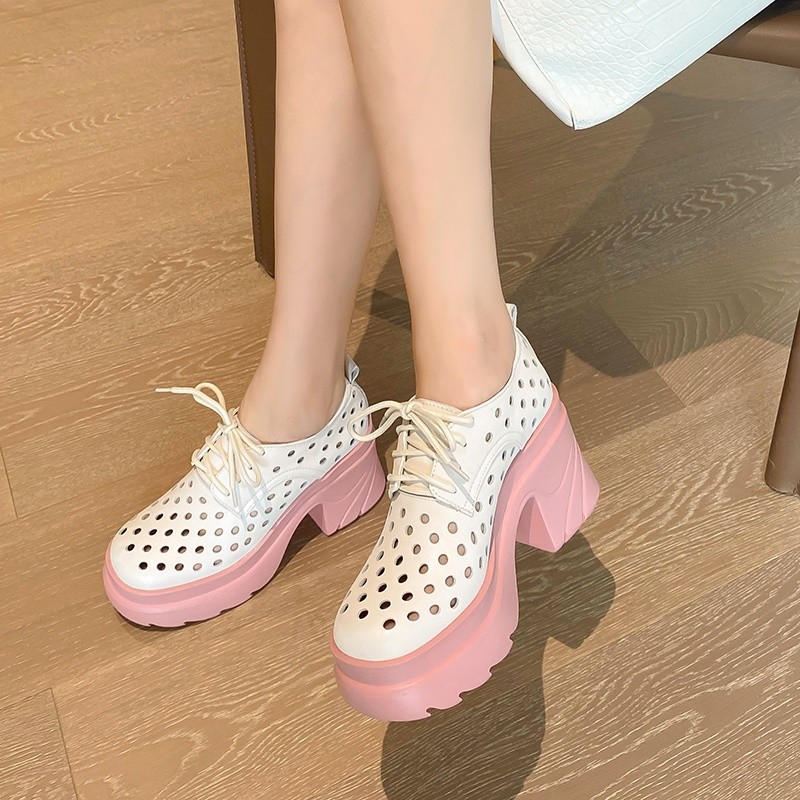 EGONERY Casual Sandals Punk Style Round Toe Genuine Leather Hollow Shoes Summer Style Platform Thick Heel Suede Leather Pumps Ladies