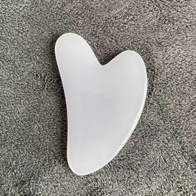 1pc heart shape spa massage beeswax gua sha scraping massage scraper face massager acupuncture board gusha face massager