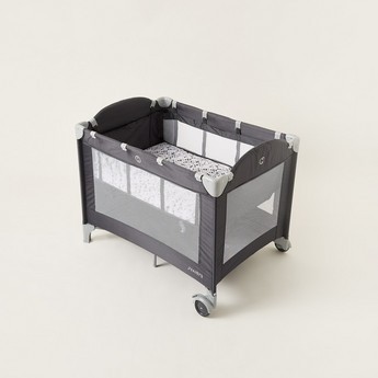 Juniors Tyson Travel Cot with Changer