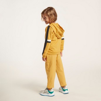 Juniors Solid Jog Pants with Elasticised Waistband and Pockets