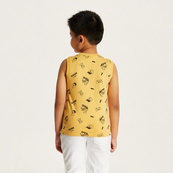 Juniors Sleeveless Printed T-Shirt with Crew Neck