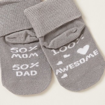 Giggles Slogan Textured Ankle Length Socks