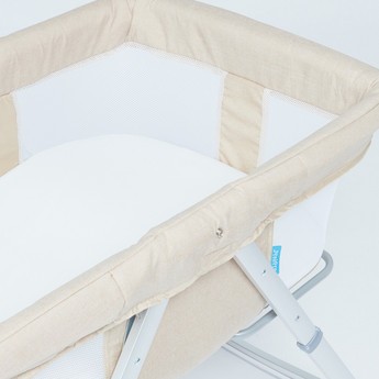 Juniors Drew Foldable Baby Bassinet