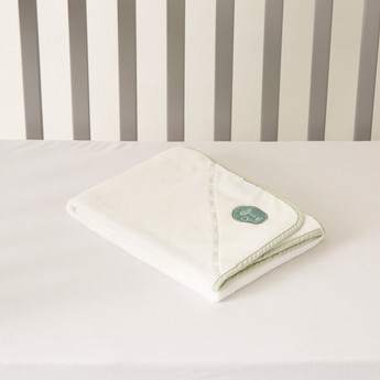 Juniors Textured Blanket with embroidered Detail - 76 x 110 cms