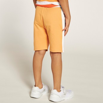 Juniors Solid Mid-Rise Shorts with Drawstring Closure and Pockets