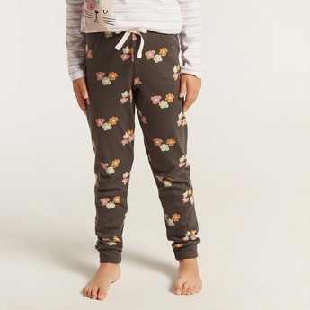 Juniors Graphic Print T-shirt and All-Over Printed Pyjamas Set